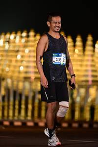 BIB: 409
                            <button type="button" onclick="openModal(21027539)" class="btn btn-primary btn-sm float-right btn-popup" data-toggle="modal" data-target=".modal-high-quality">
                        <i class="fas fa-shopping-cart"></i> Add to Cart
                    </button>
                                            <button type="button" onclick="isThisMe(21027539, true)" class="btn btn-success btn-sm float-right btn-popup btn-isme hidden" data-toggle="tooltip" data-placement="bottom" title="นี่คือรูปของคุณใช่ไหม คลิกที่นี่เพื่อเอาเข้าอัลบั้ม">
                        <i class="fas fa-plus"></i> Add to album
                    </button>
                    <button type="button" onclick="isThisMe(21027539, false)" class="btn btn-warning btn-sm float-right btn-popup btn-isnotme hidden">
                        <i class="fas fa-ban"></i> Remove from album
                    </button>